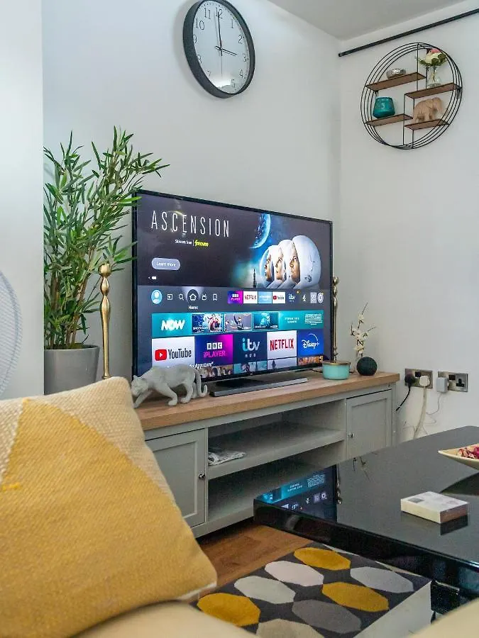 Exquisite 2-bedroom Apartment - City Centre Sheffield