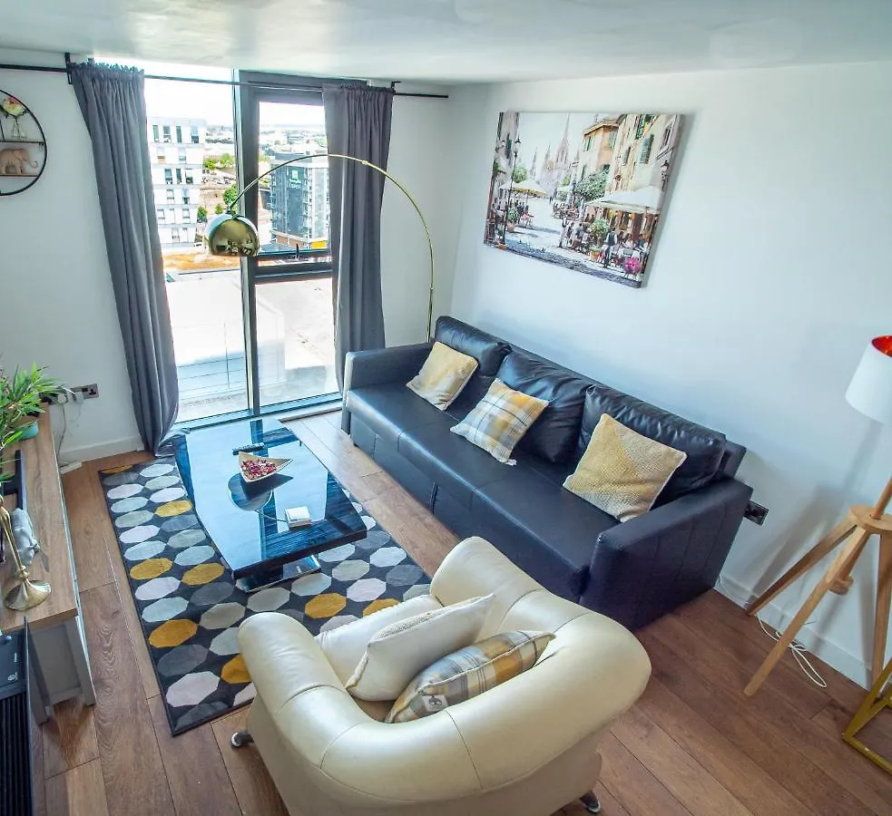 שפילד Exquisite 2-Bedroom Apartment - City Centre 0*,